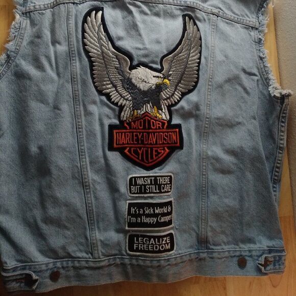 Vintage Levi's Custom Harley-Davidson Patches Denim Jacket Vest Cut Off - Picture 8 of 9